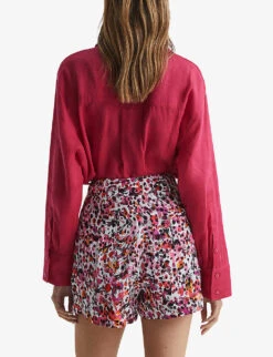 Reiss Lara Floral-print Mid-rise Woven Shorts -VogueVibe Store R04070712 PINK ALT03
