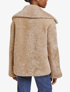 By Malina Tayla Oversized-collar Shearling Jacket -VogueVibe Store R04087791 LIGHTBEIGE ALT03