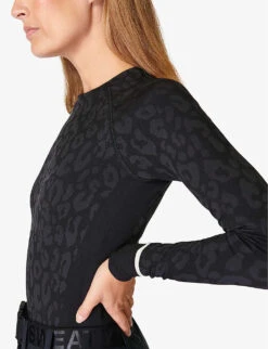 Sweaty Betty Leopard Jacquard Stretch-jersey Top -VogueVibe Store R04094041 BLACKLEOPARDPAINT ALT04