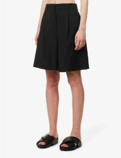 Weekend Max Mara Belbo Pleated Mid-rise Regular-fit Wool Shorts -VogueVibe Store R04151218 BLACK ALT02