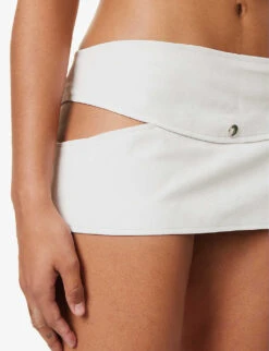 Cut-out Low-rise Suede Mini Skirt 11 Cut-out Low-rise Suede Mini Skirt -VogueVibe Store R04158082 WHITE ALT04