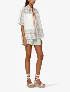 Front Page -VogueVibe Store R04180786 PASTELPALM ALT01